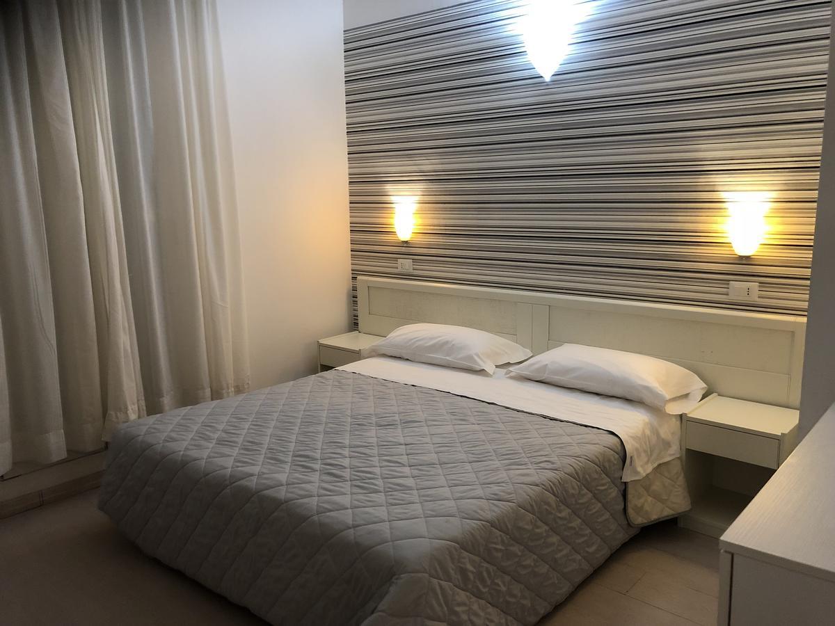 Hotel Stella Polare ริมินี ภายนอก รูปภาพ